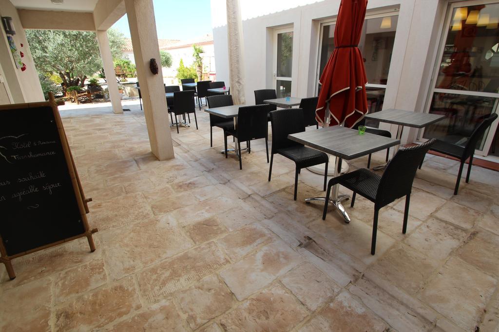 Hotel Et Residence De La Transhumance Saint-Martin-de-Crau Ngoại thất bức ảnh