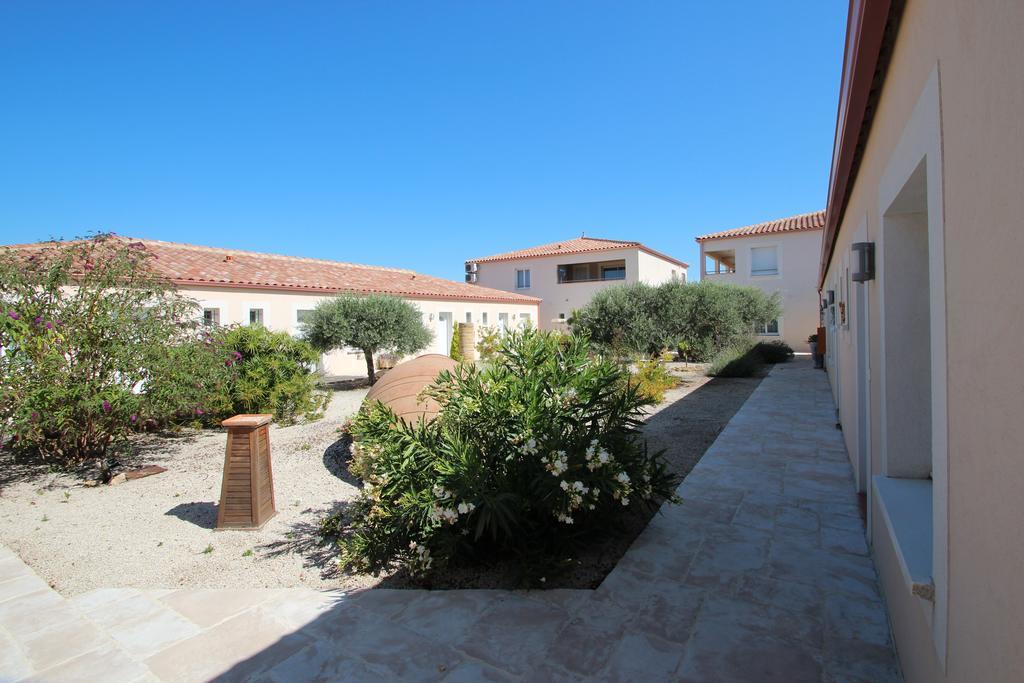 Hotel Et Residence De La Transhumance Saint-Martin-de-Crau Ngoại thất bức ảnh