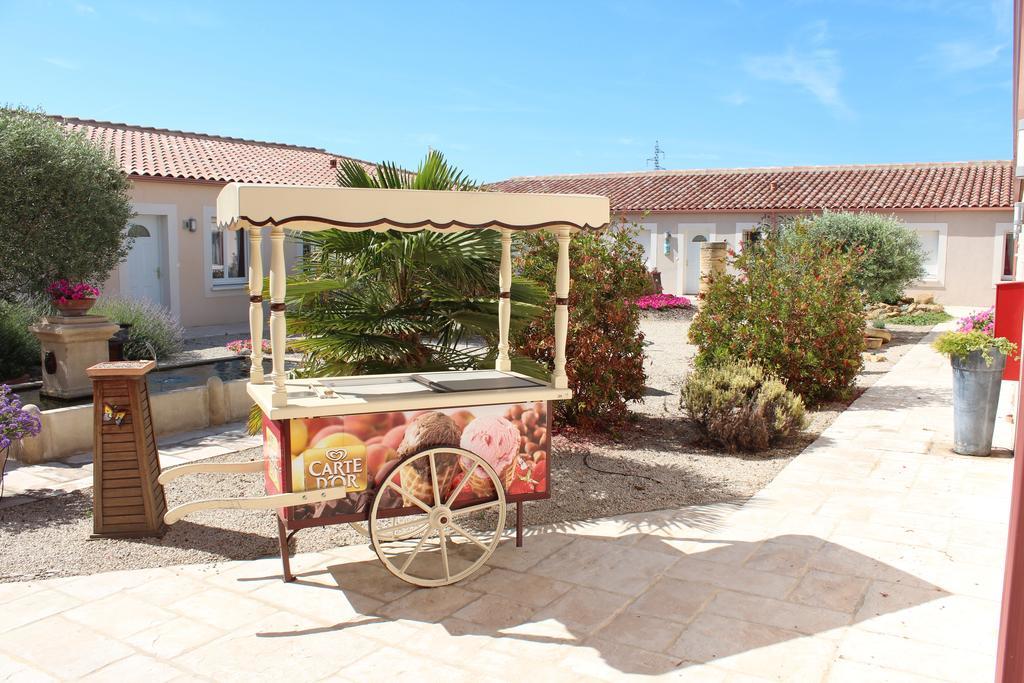 Hotel Et Residence De La Transhumance Saint-Martin-de-Crau Ngoại thất bức ảnh