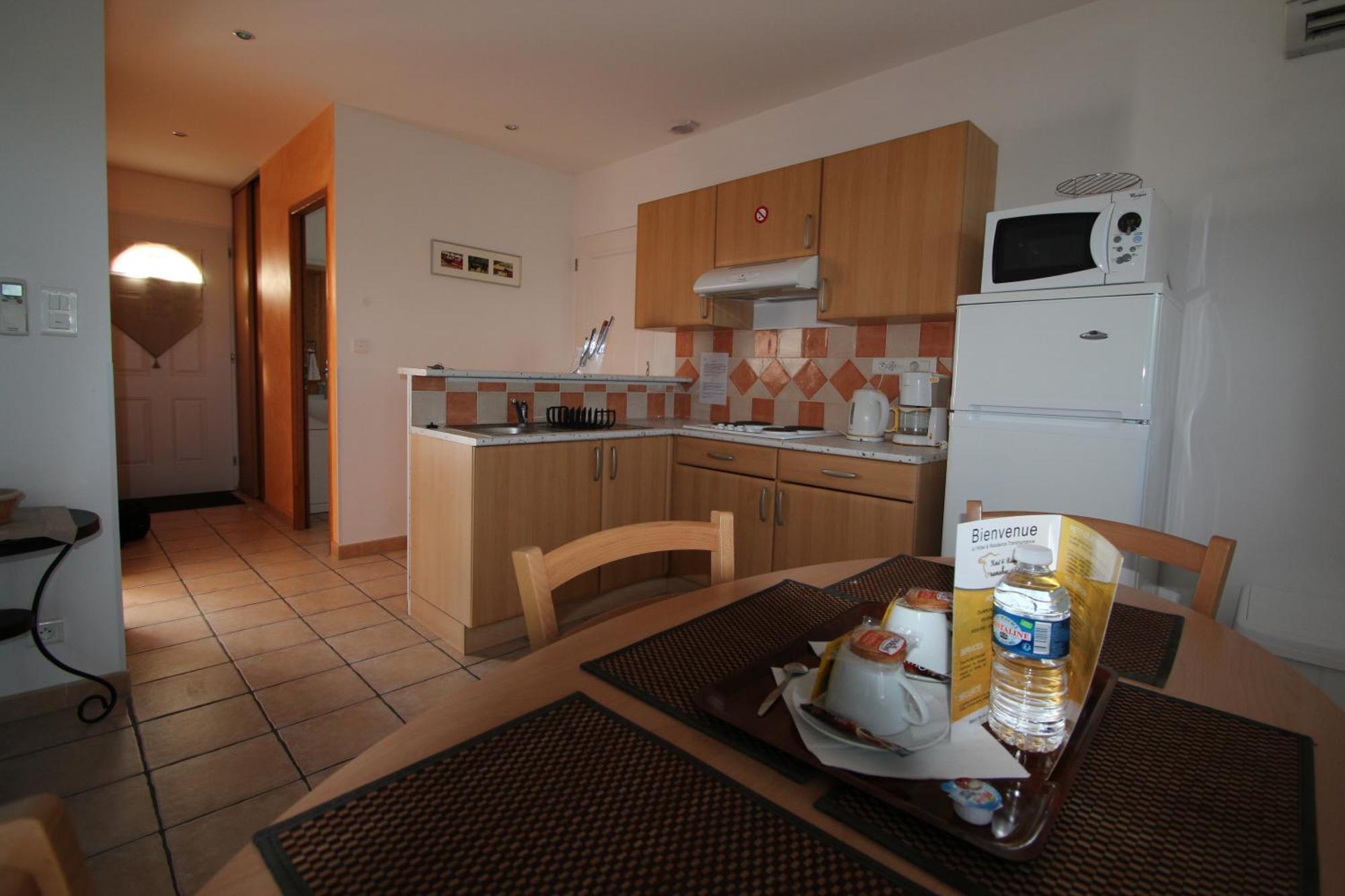 Hotel Et Residence De La Transhumance Saint-Martin-de-Crau Phòng bức ảnh