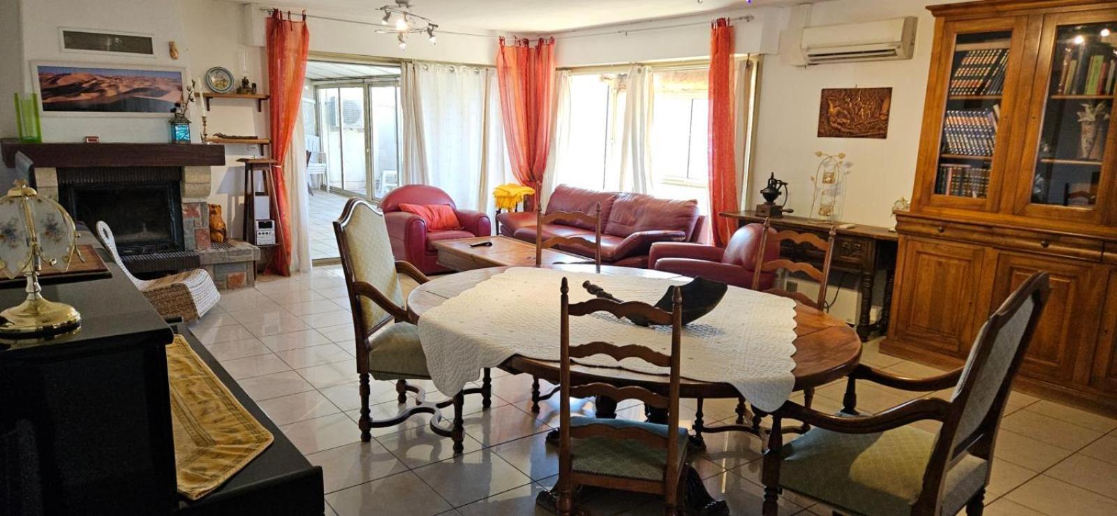 Hotel Et Residence De La Transhumance Saint-Martin-de-Crau Ngoại thất bức ảnh
